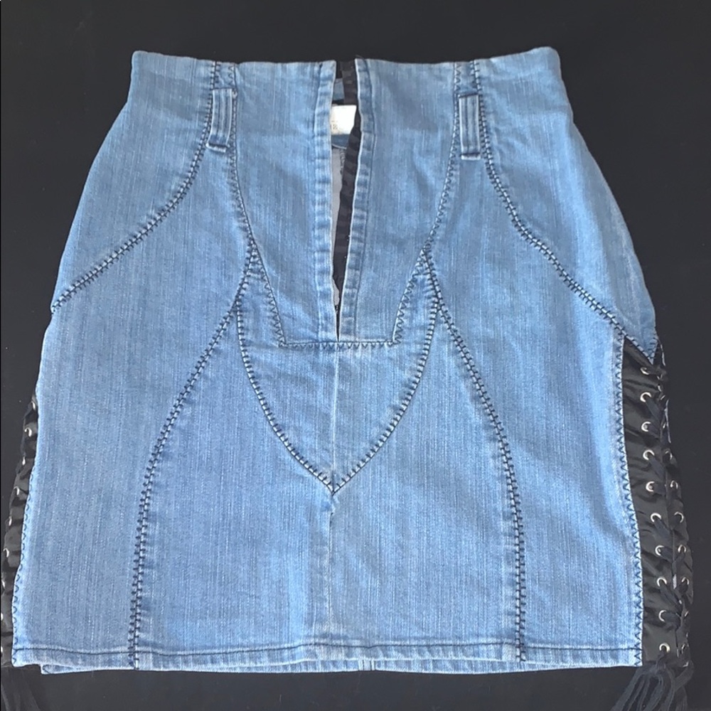 Skirt